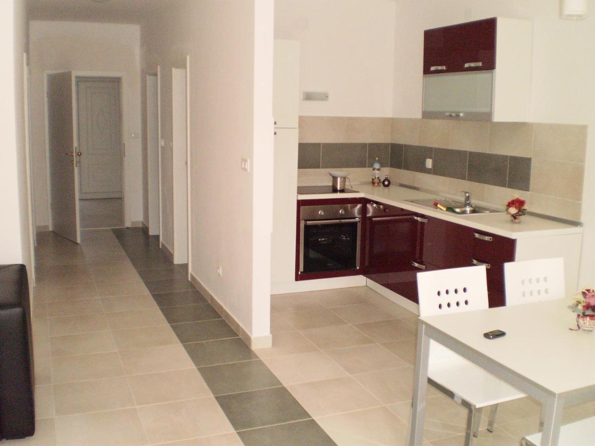 Apartments By The Sea Banjol, Rab - 12838 Екстер'єр фото